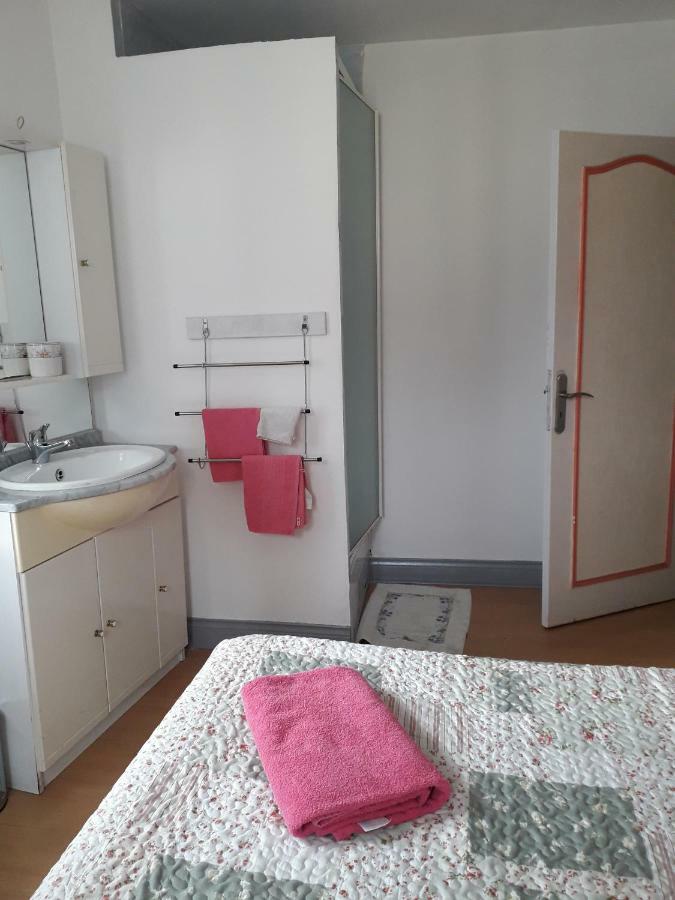 Rivoal Apartment Commana Екстериор снимка